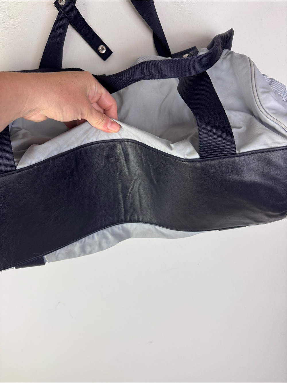 Lululemon Gym Bag - Picture 4 of 7